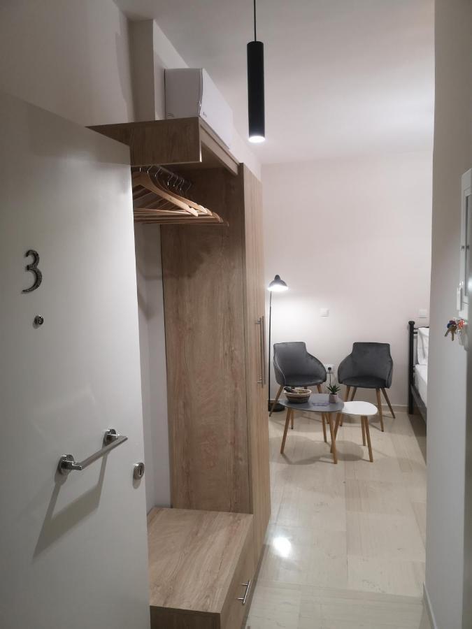 P&K Luxury Apartments 3 Kalamata Bagian luar foto